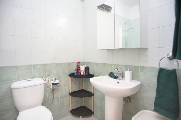2 Bedroom Townhouse Serenity